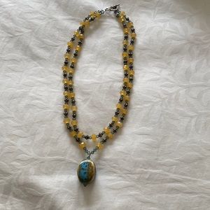 Costume jewelry necklace